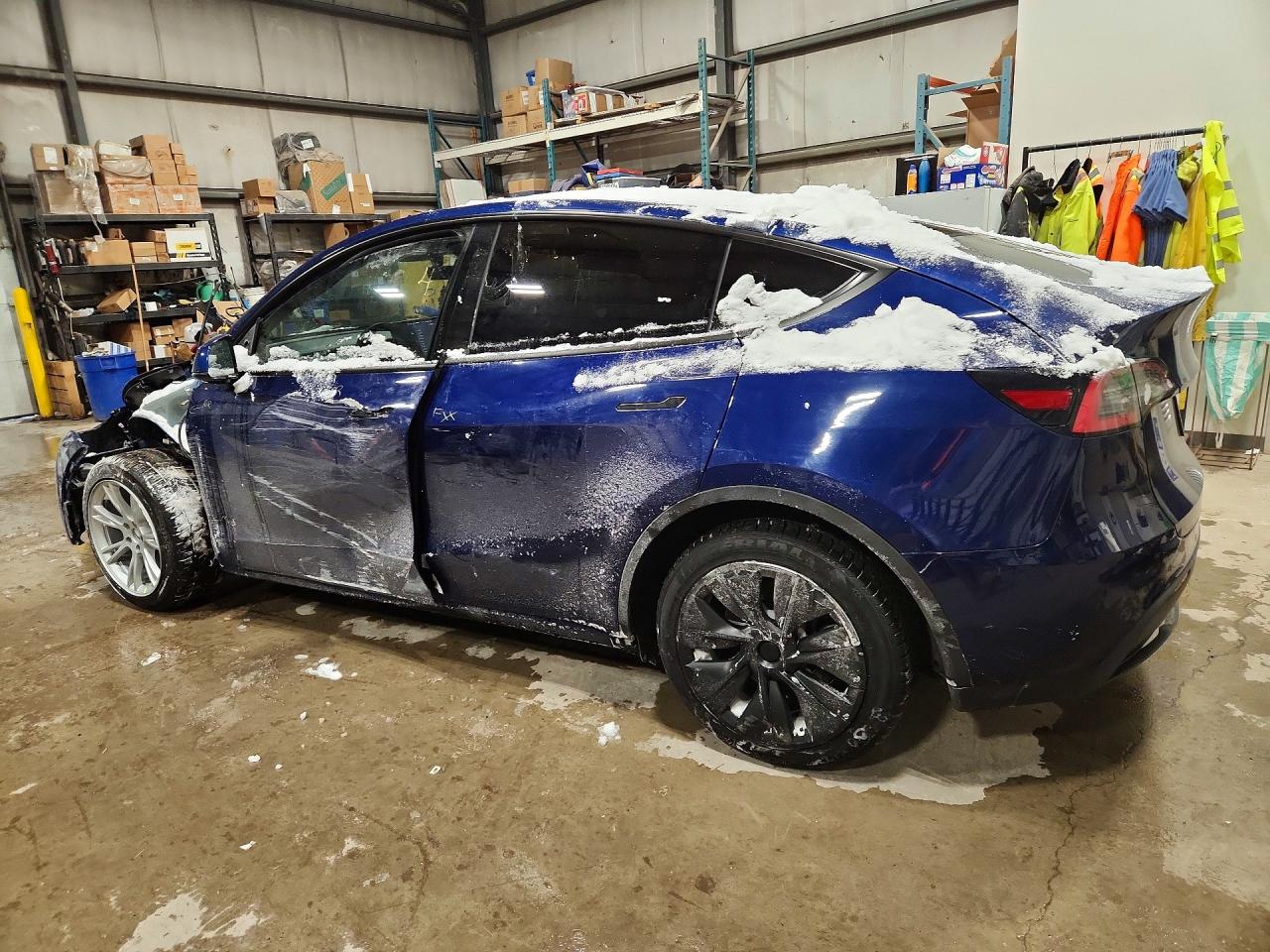 2021 TESLA MODEL Y photo 3