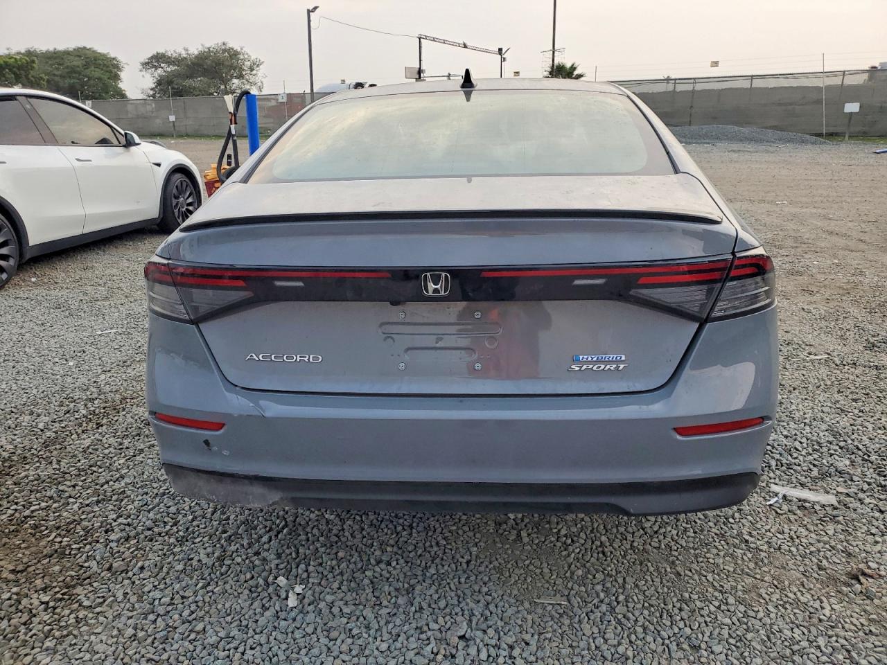 2025 HONDA ACCORD HYBRID SPORT photo 6