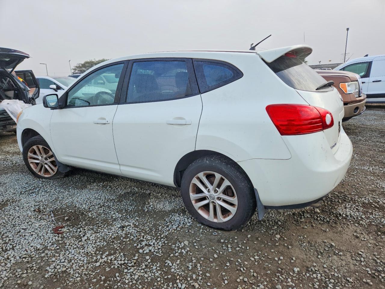2009 NISSAN ROGUE S photo 3