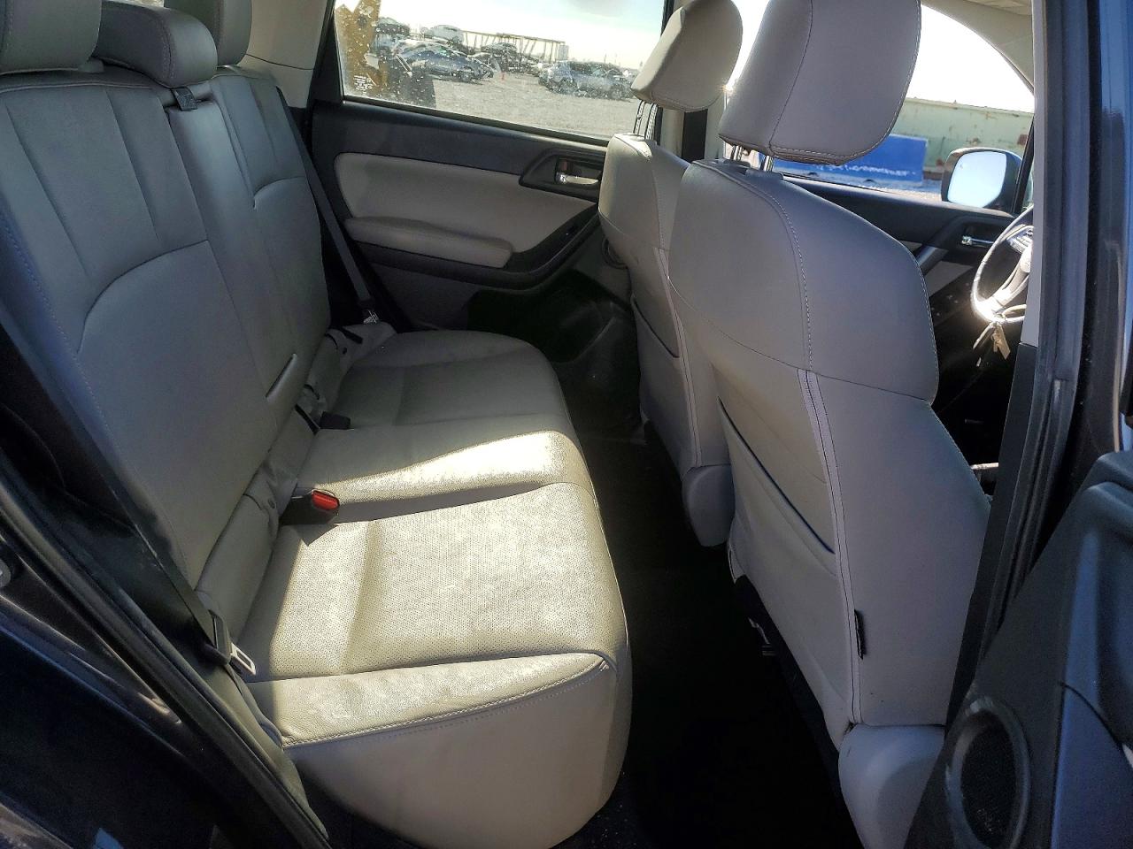2015 SUBARU FORESTER 2.5I TOURING photo 11