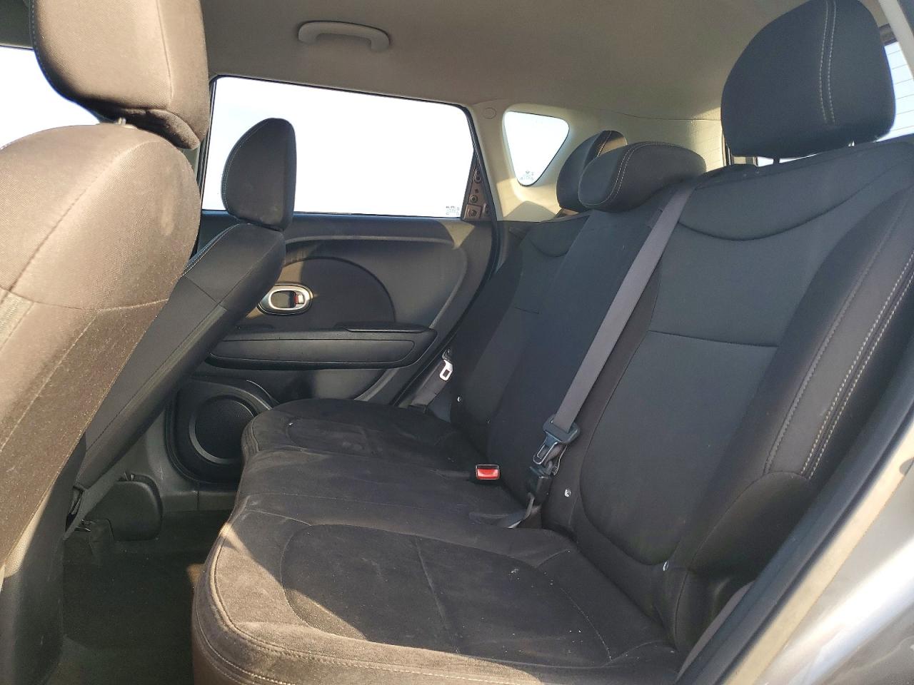 2016 KIA SOUL photo 19
