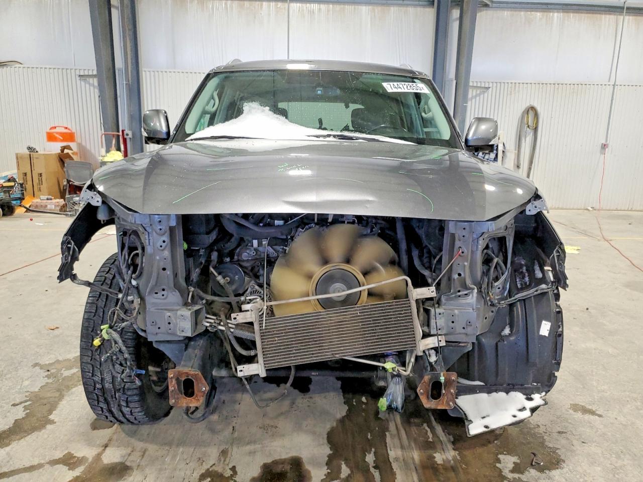 2018 INFINITI QX80 BASE photo 9