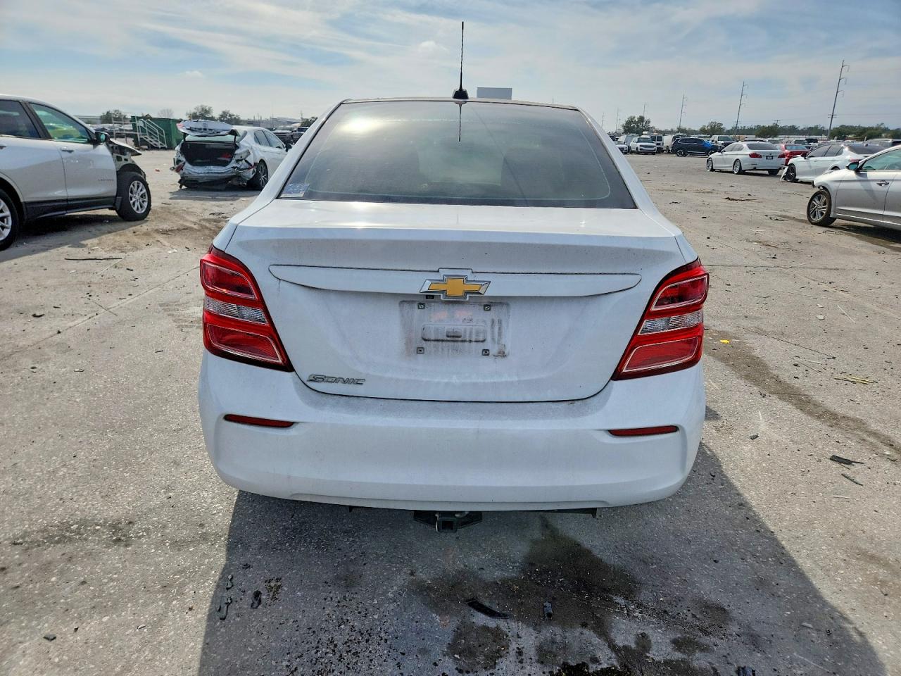 2017 CHEVROLET SONIC LS photo 11