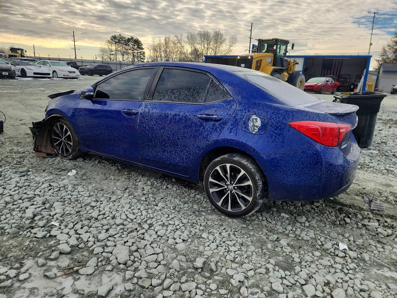 2017 TOYOTA COROLLA L photo 3