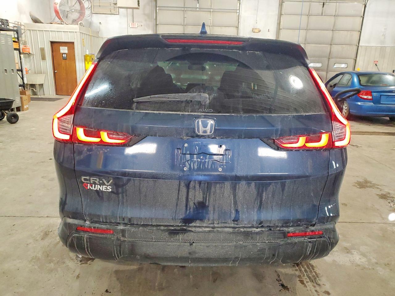 2025 HONDA CR-V EX photo 6