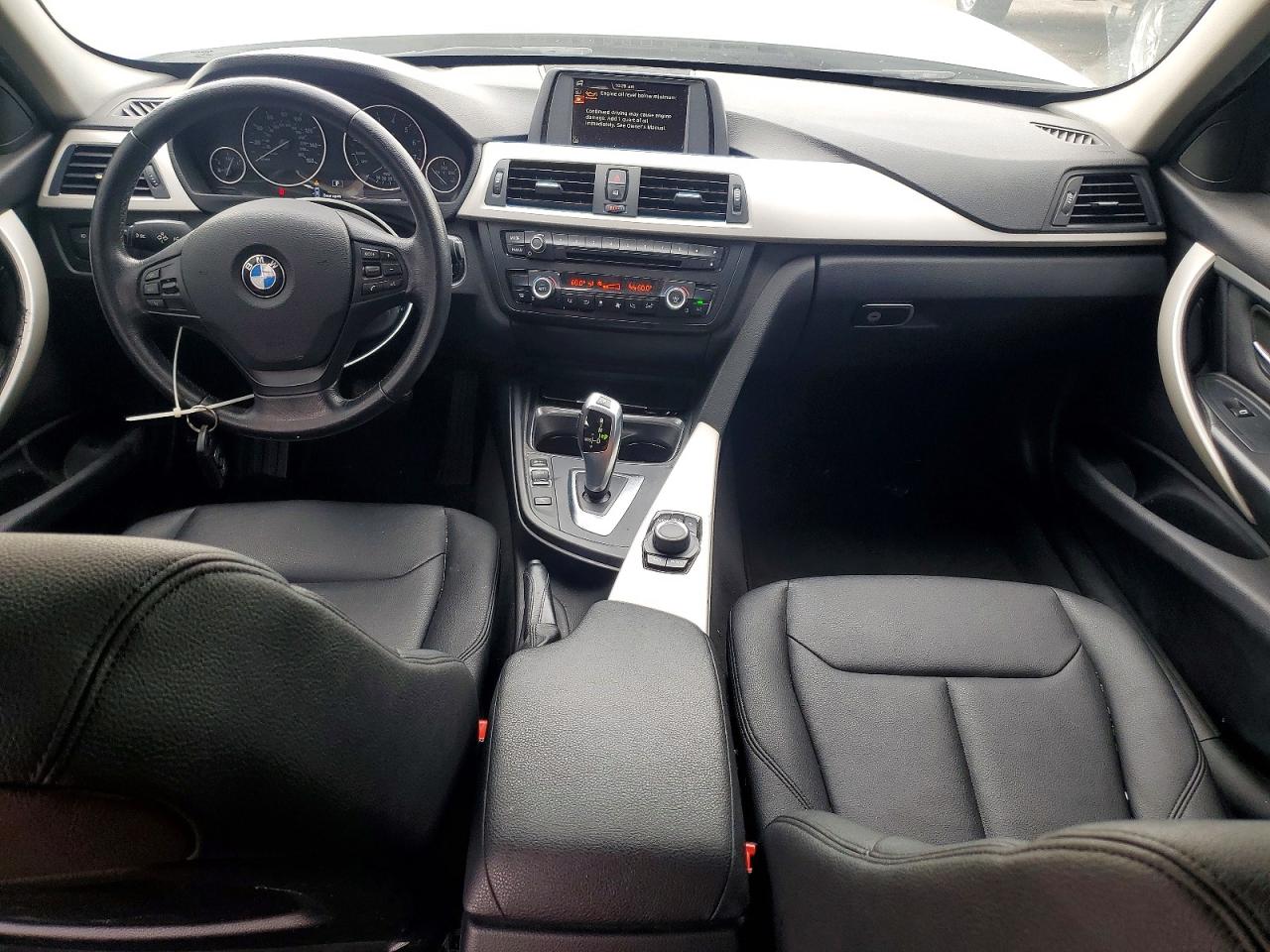 2015 BMW 320 I photo 22