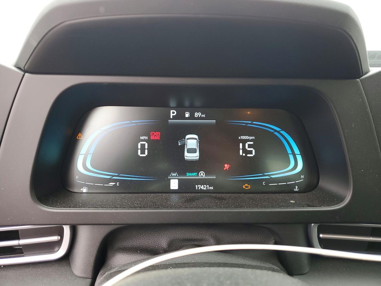 2025 HYUNDAI ELANTRA SE photo 9
