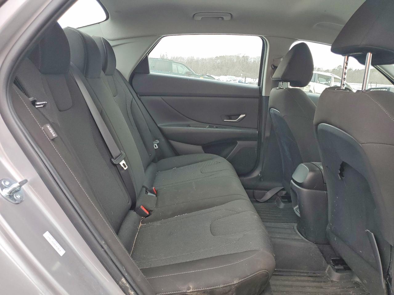 2025 HYUNDAI ELANTRA SE photo 10