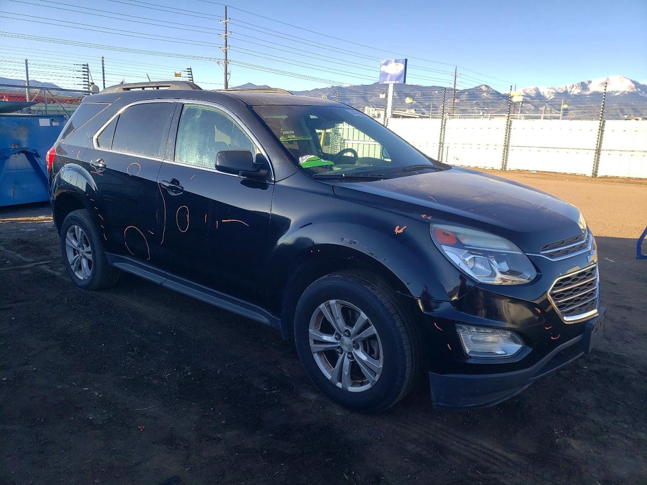 2016 CHEVROLET EQUINOX LT photo 4