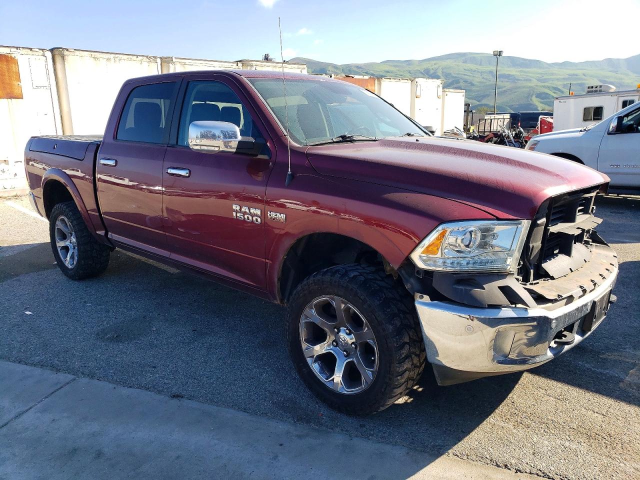 2017 RAM 1500 LARAMIE photo 7