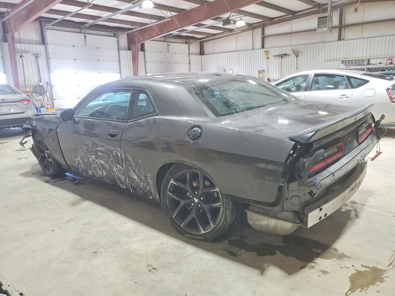 2022 DODGE CHALLENGER SXT photo 3