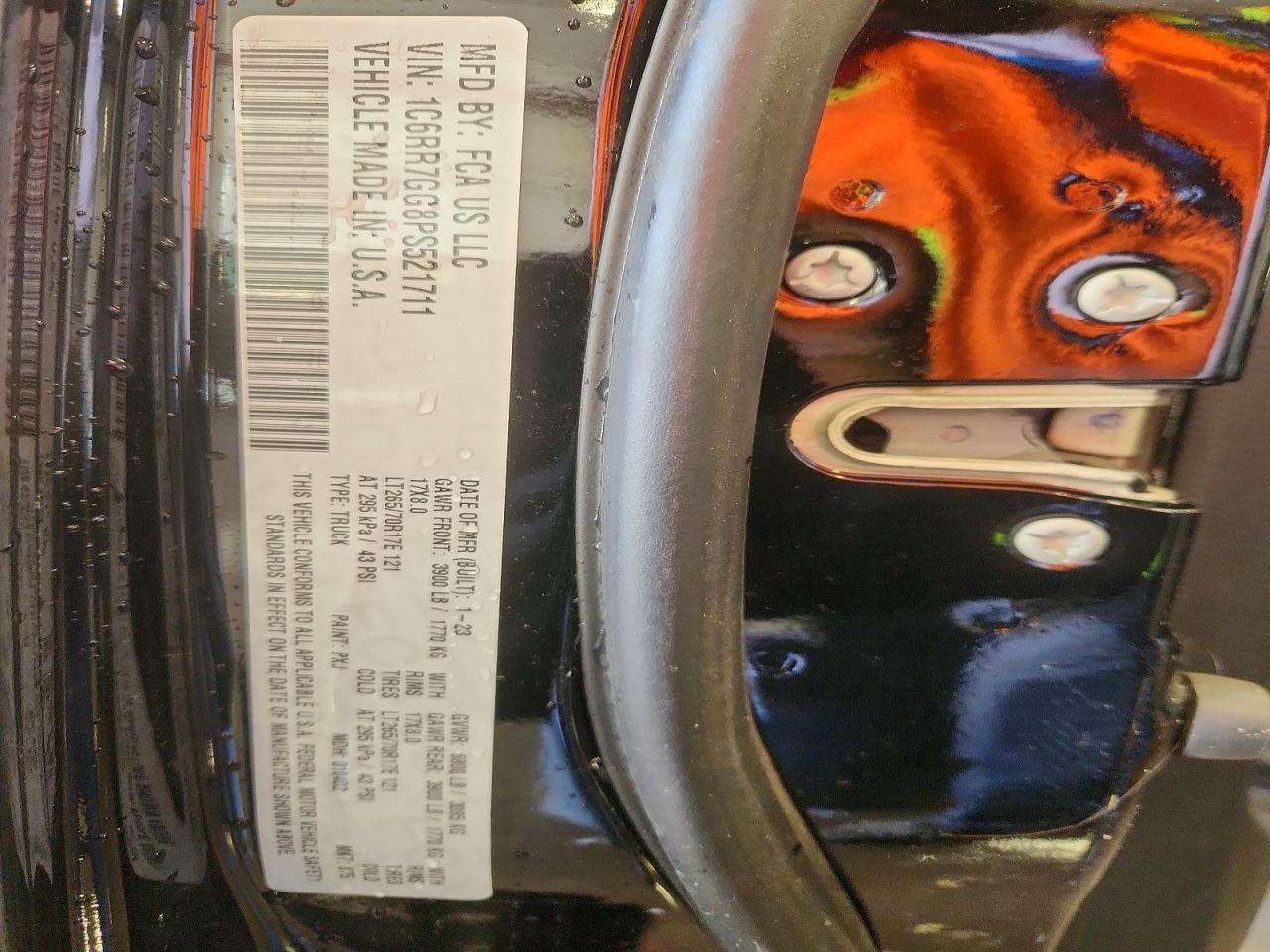 2023 RAM 1500 CLASSIC SLT photo 34