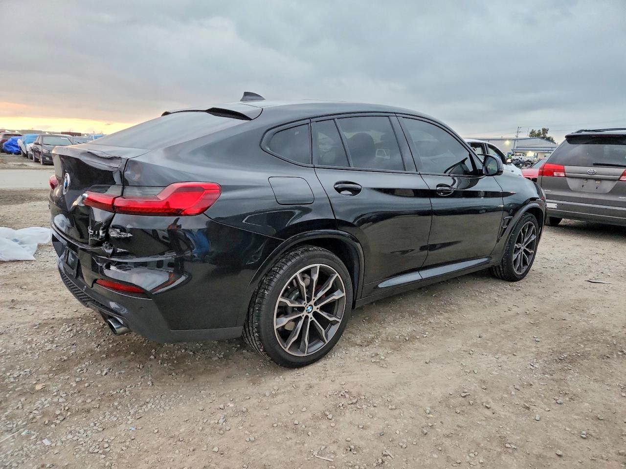 2019 BMW X4 XDRIVE30I photo 7