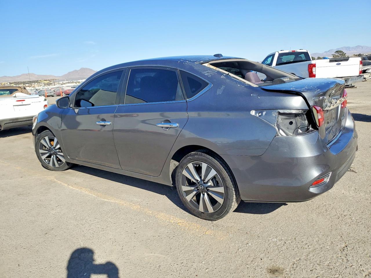 2019 NISSAN SENTRA S photo 2