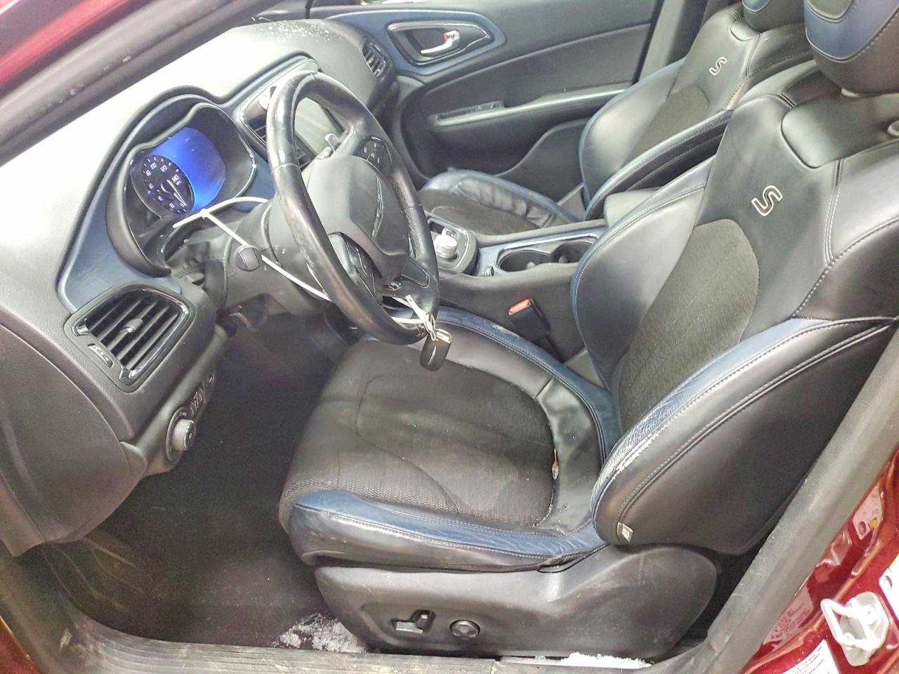 2015 CHRYSLER 200 S photo 19