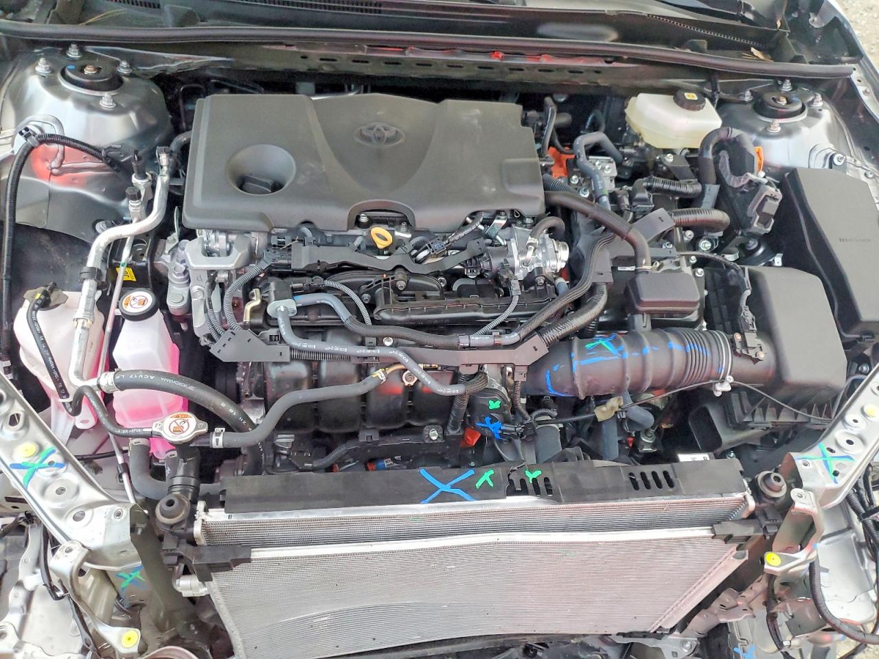 2025 TOYOTA CAMRY SE photo 11