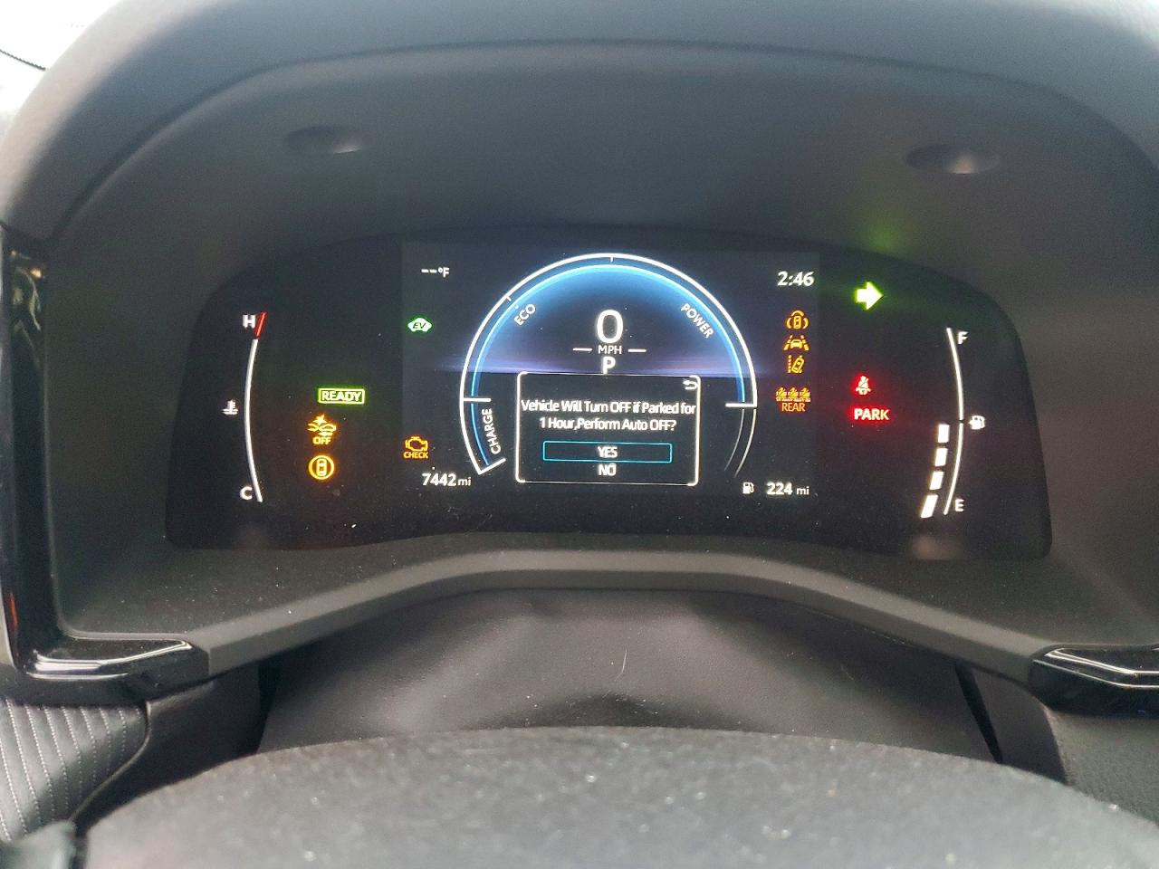 2025 TOYOTA CAMRY SE photo 9