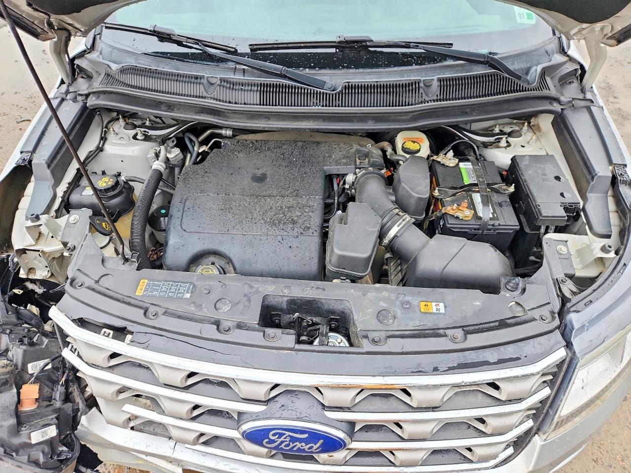 2017 FORD EXPLORER XLT photo 31