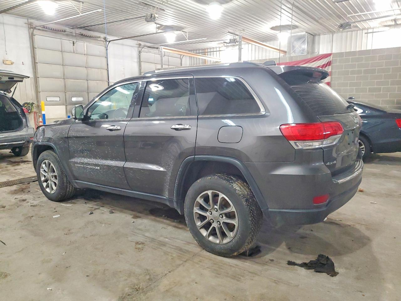 2015 JEEP GRAND CHEROKEE LIMITED photo 4