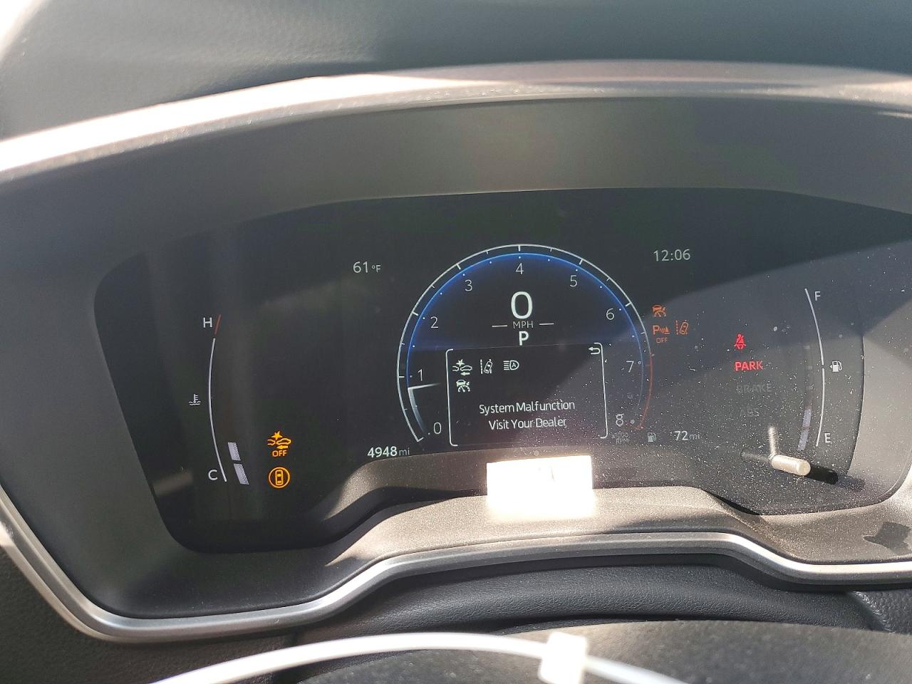 2025 TOYOTA COROLLA CROSS XLE photo 9