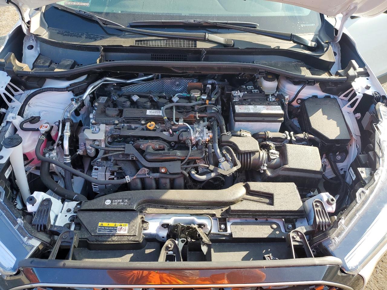 2025 TOYOTA COROLLA CROSS XLE photo 11