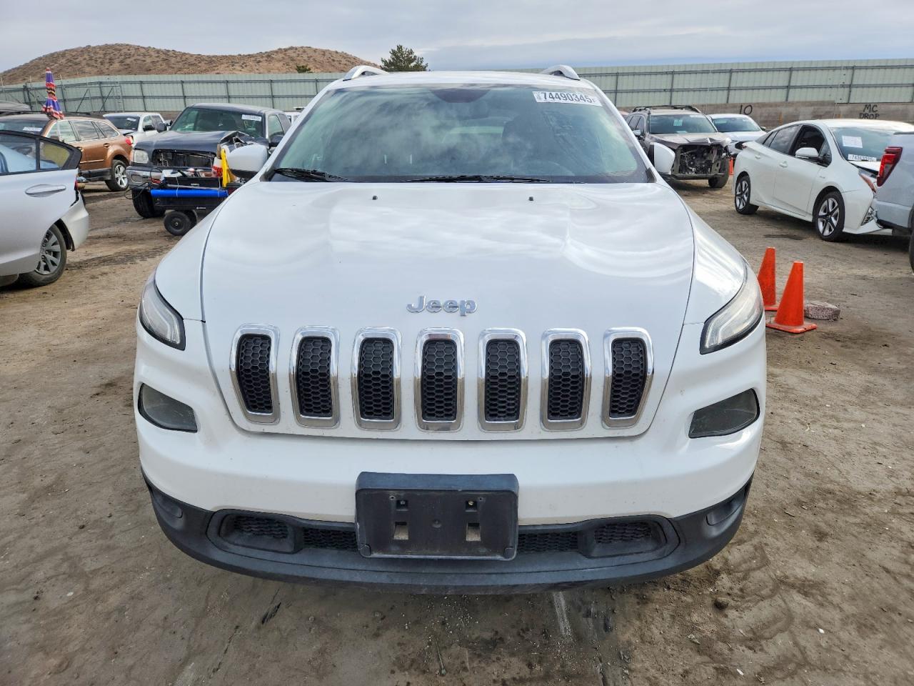 2018 JEEP CHEROKEE LATITUDE photo 5