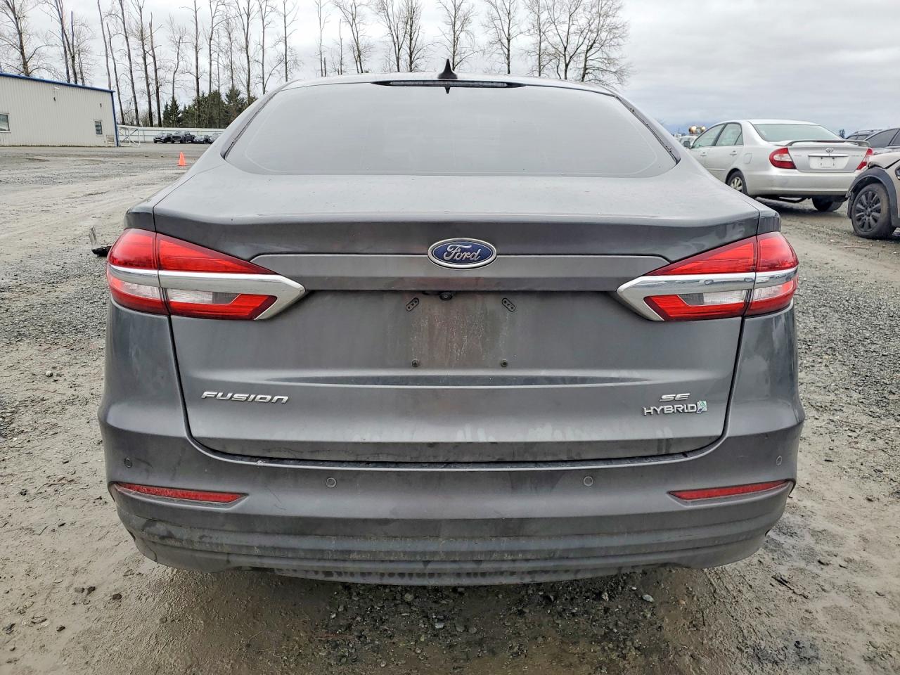 2019 FORD FUSION SE photo 11