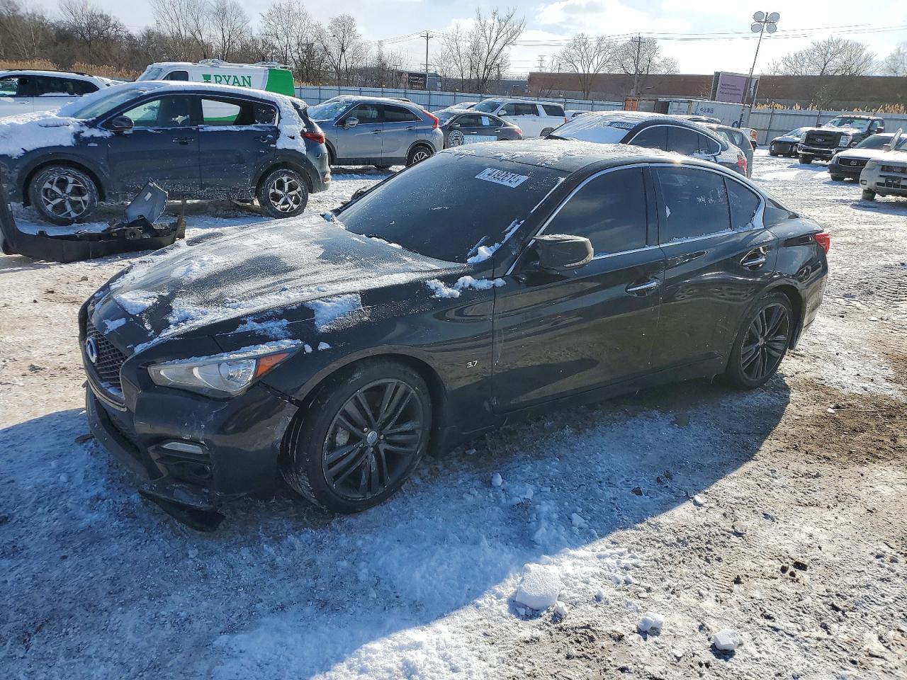 2015 INFINITI Q50