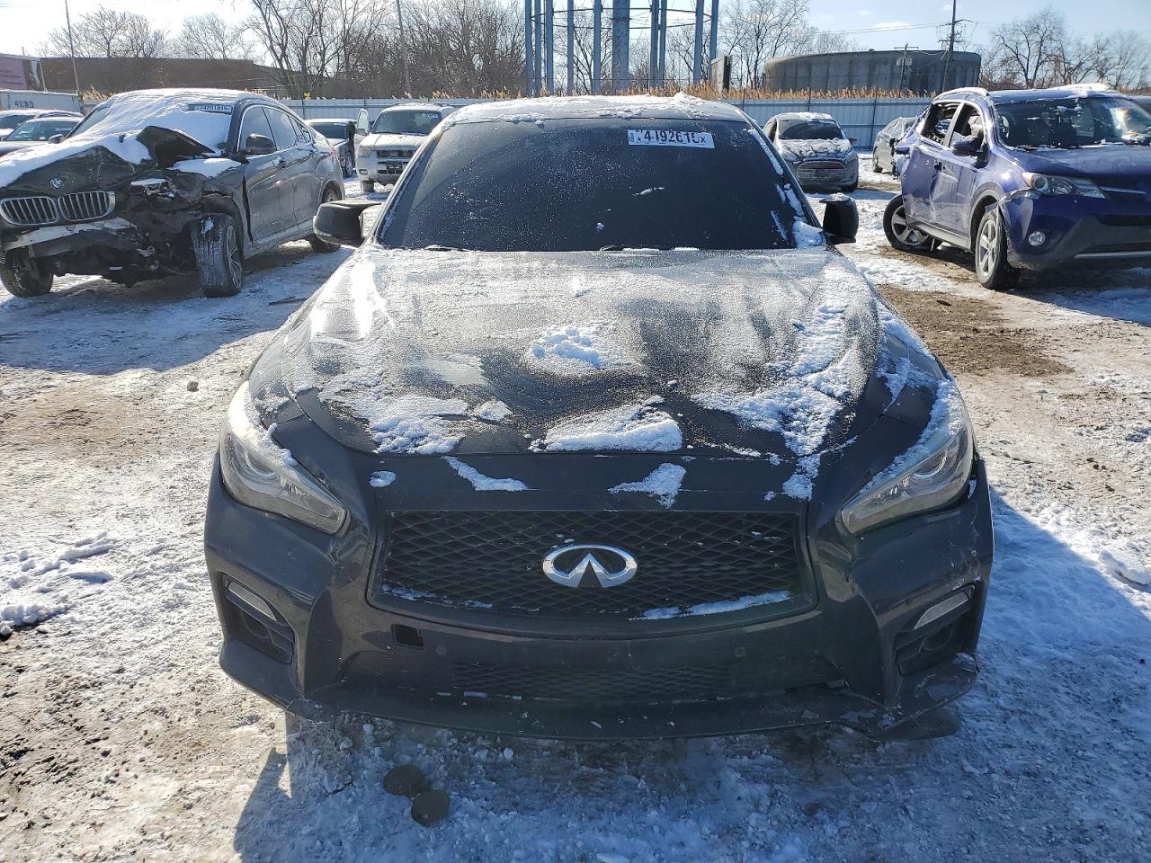 2015 INFINITI Q50 photo 13