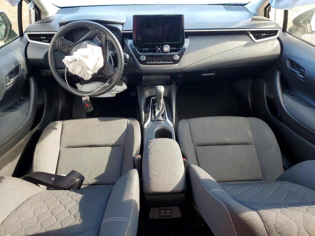 2025 TOYOTA COROLLA photo 8