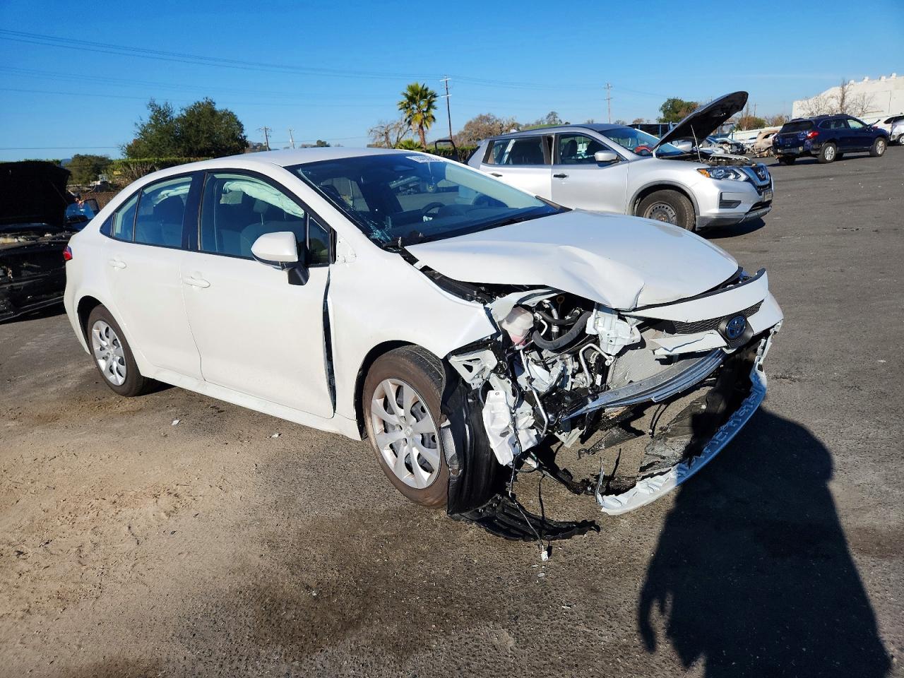 2025 TOYOTA COROLLA photo 4