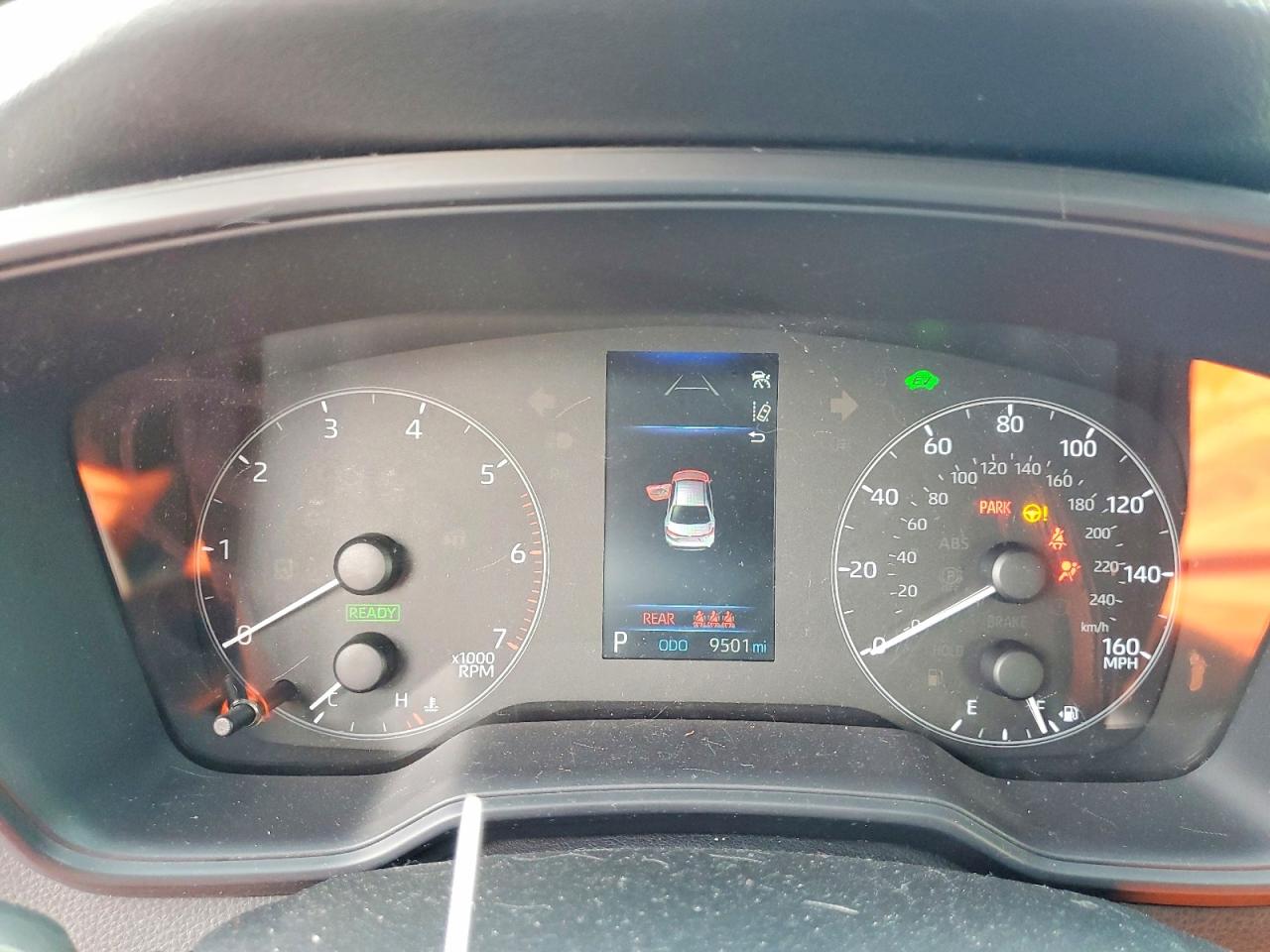 2025 TOYOTA COROLLA photo 9
