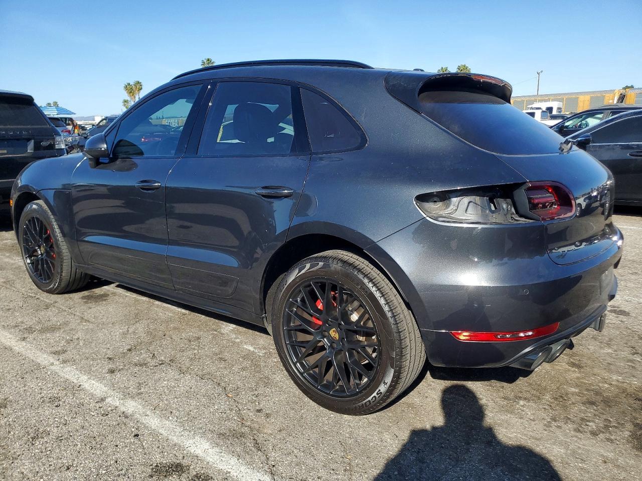 2018 PORSCHE MACAN GTS photo 4