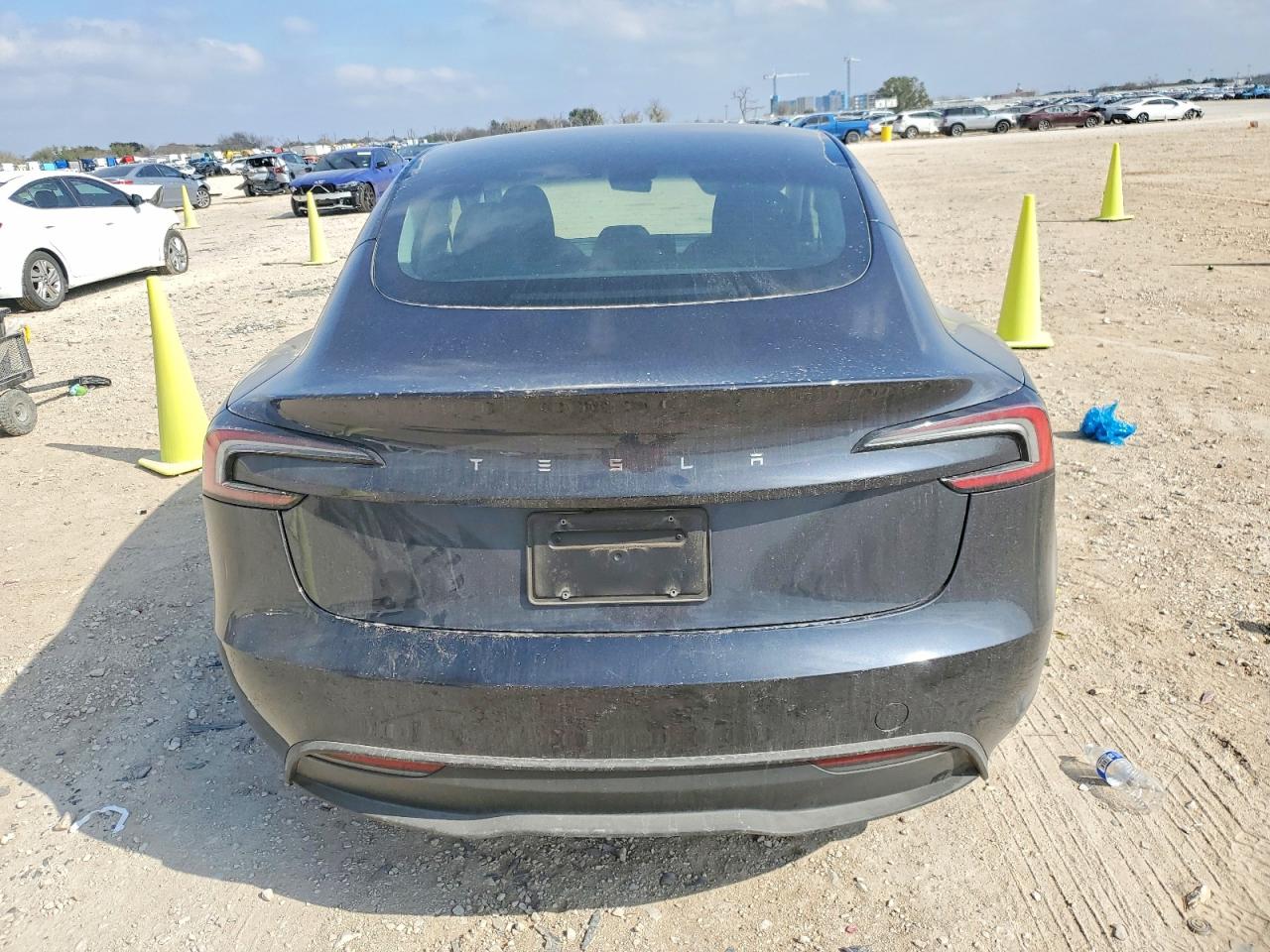 2024 TESLA MODEL 3 photo 16