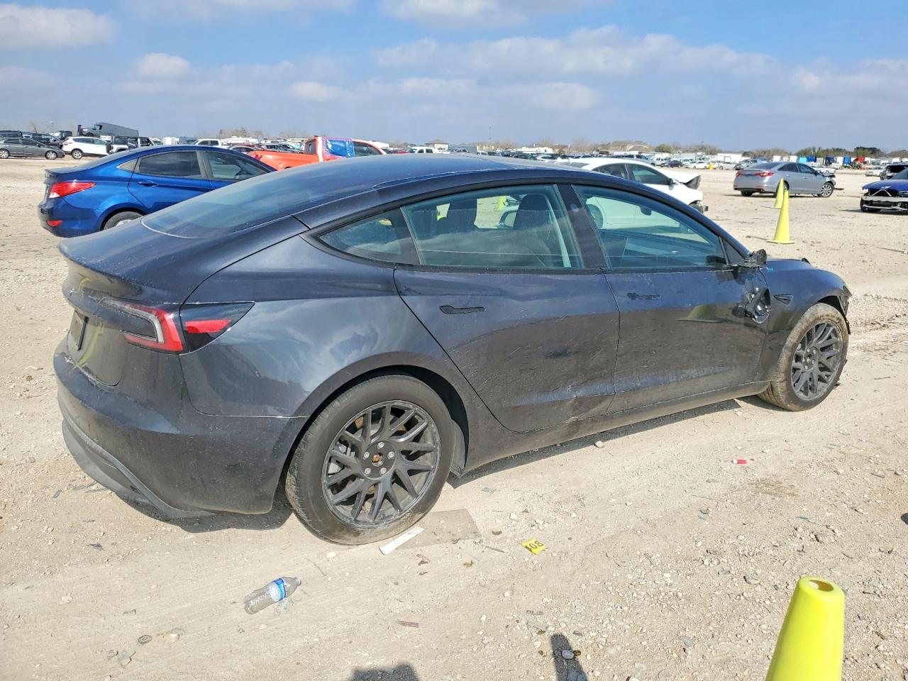 2024 TESLA MODEL 3 photo 7