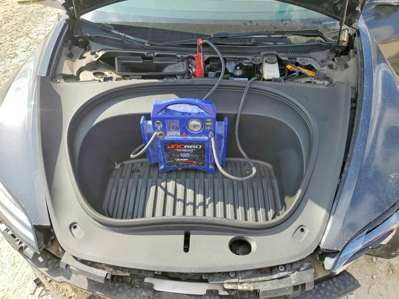 2024 TESLA MODEL 3 photo 31