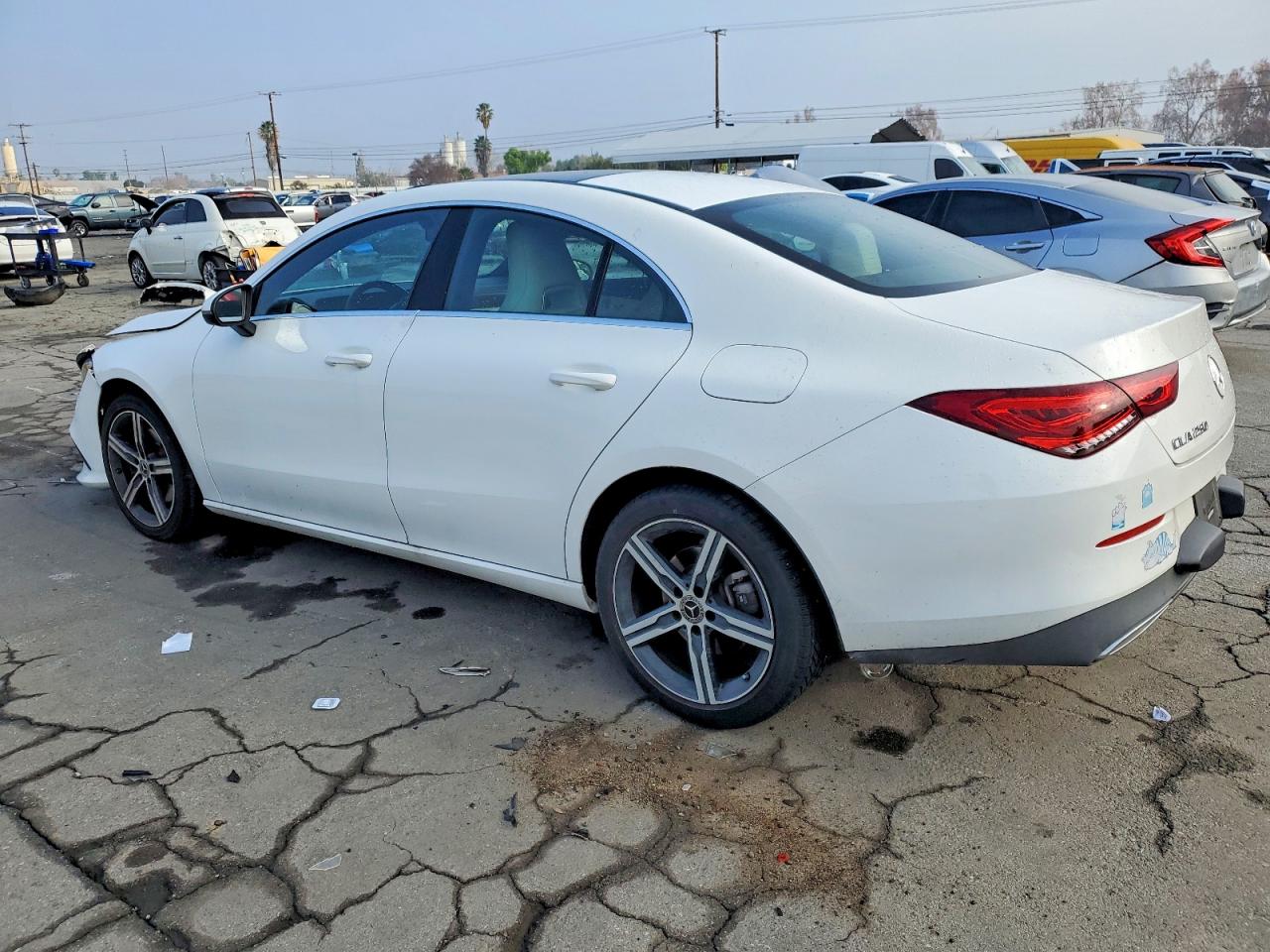 2020 MERCEDES-BENZ CLA 250 photo 2