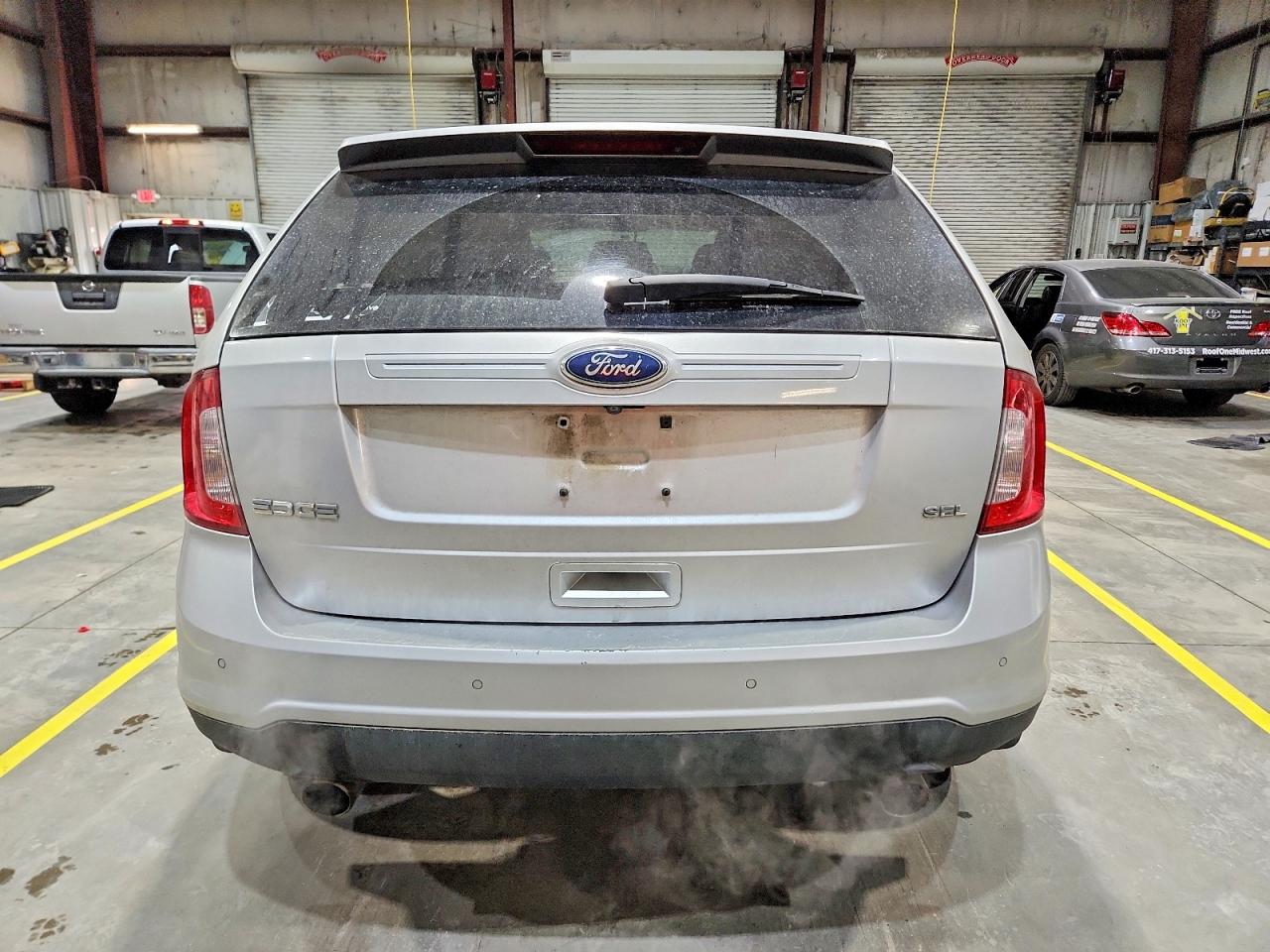 2011 FORD EDGE SEL photo 6
