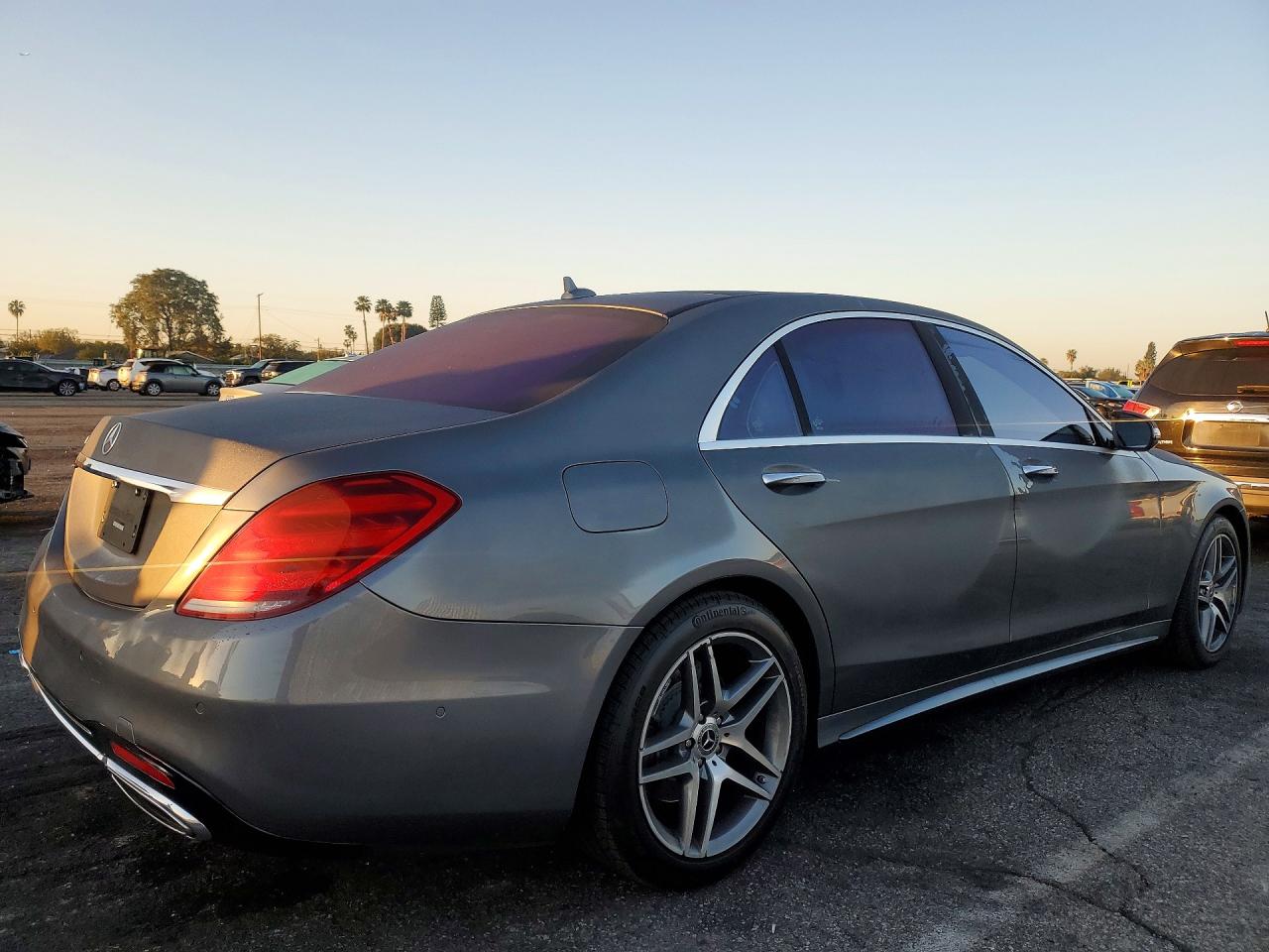 2018 MERCEDES-BENZ S 560 photo 3