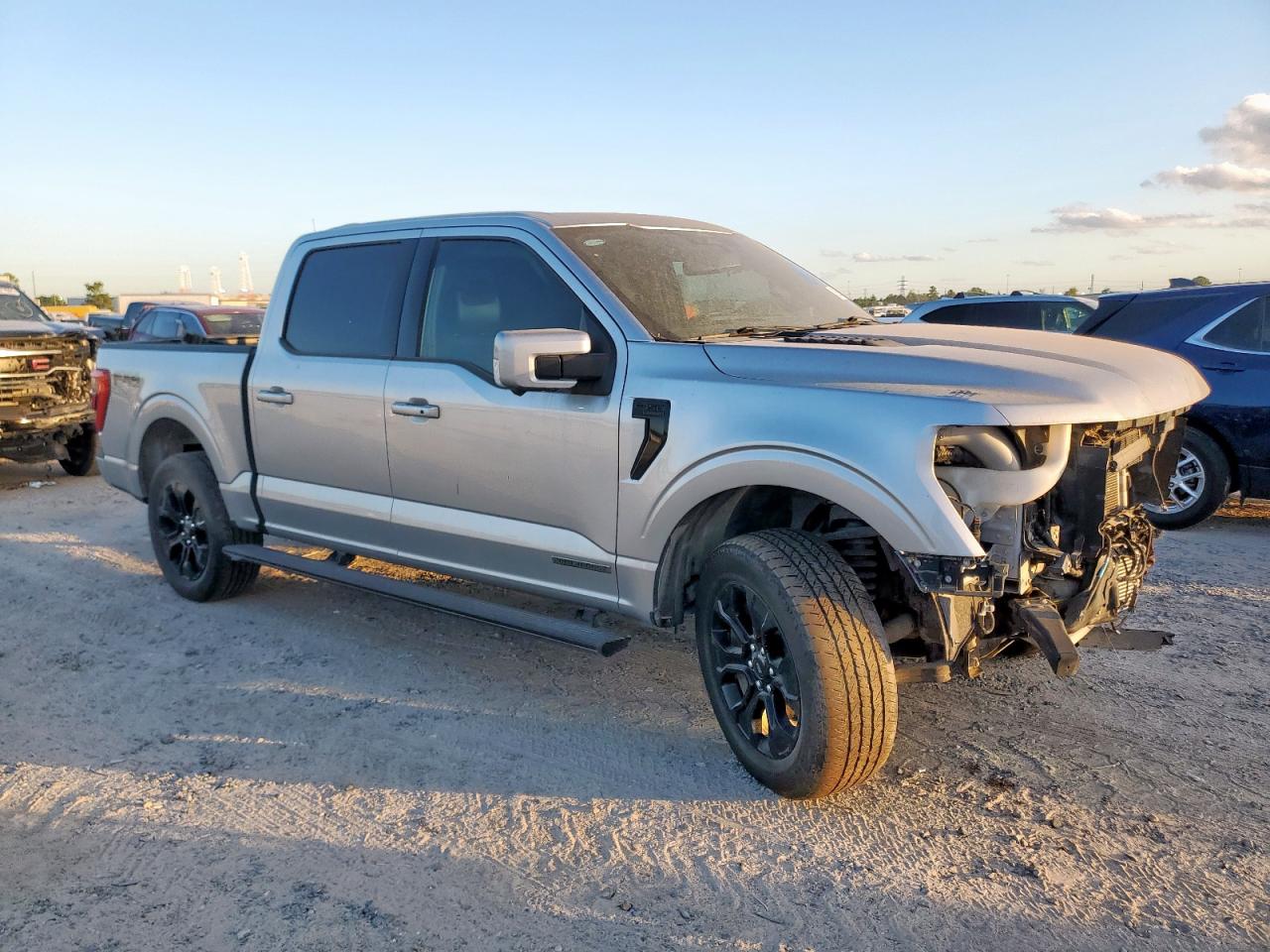 2023 FORD F150 SUPERCREW photo 4