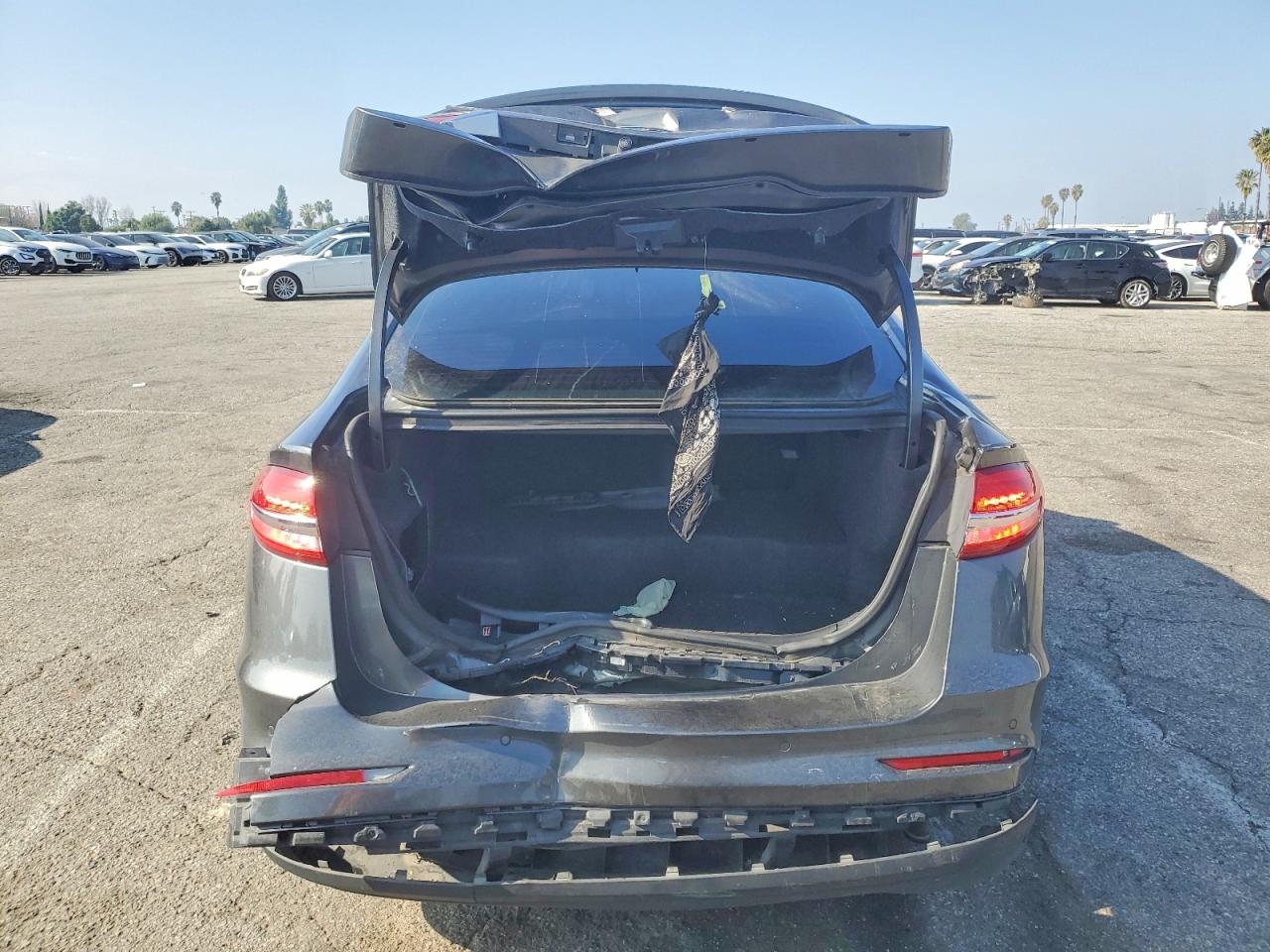 2019 FORD FUSION TITANIUM photo 16