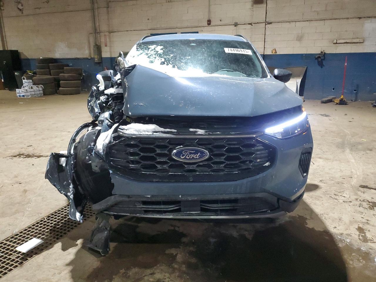 2025 FORD ESCAPE ST LINE photo 13
