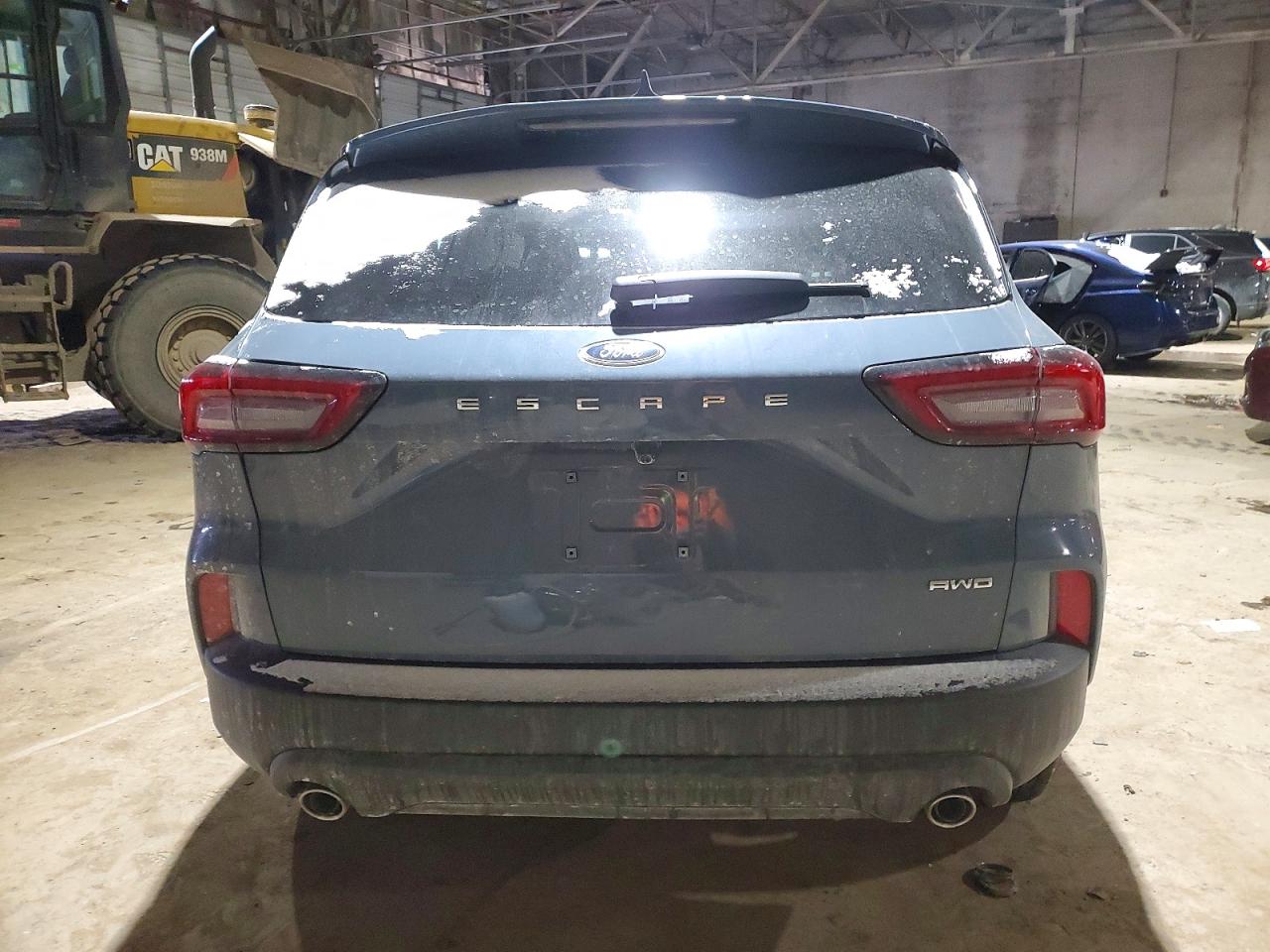 2025 FORD ESCAPE ST LINE photo 16