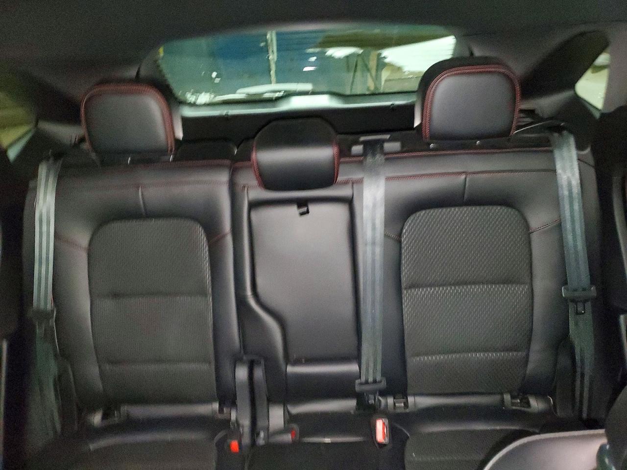 2025 FORD ESCAPE ST LINE photo 28