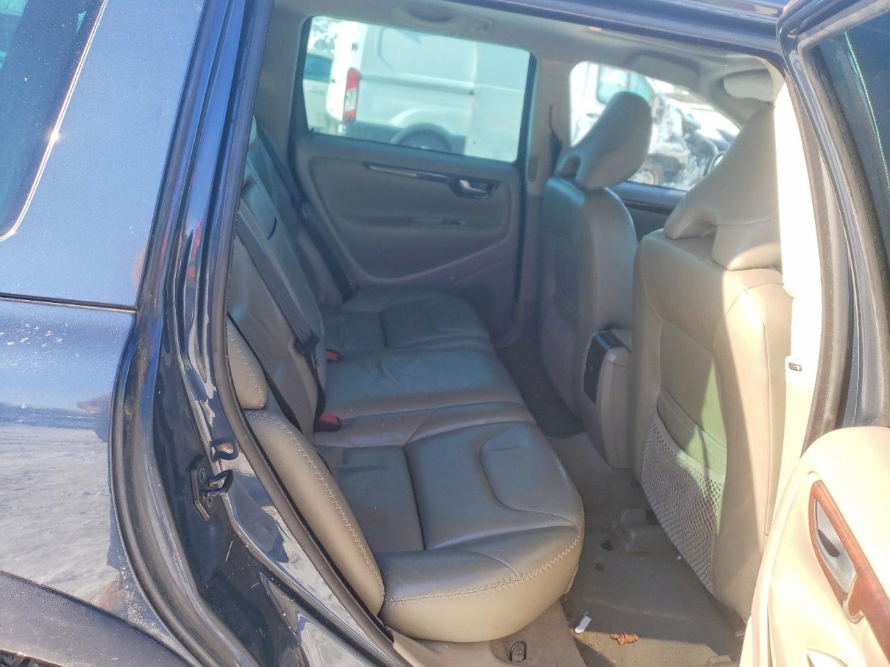 2007 VOLVO XC70 photo 10