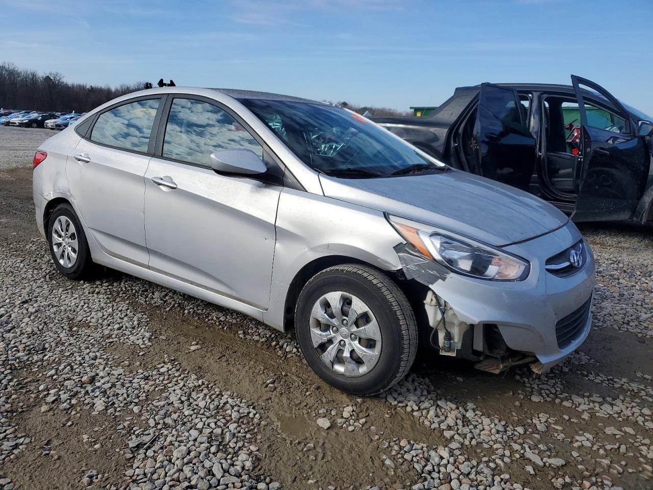 2017 HYUNDAI ACCENT photo 10