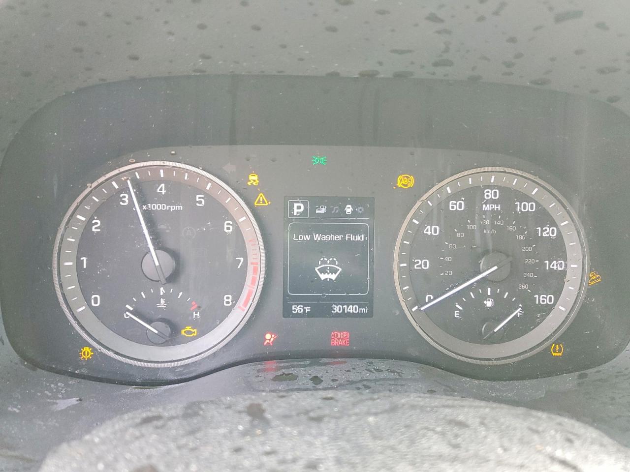 2018 HYUNDAI TUCSON SE photo 9