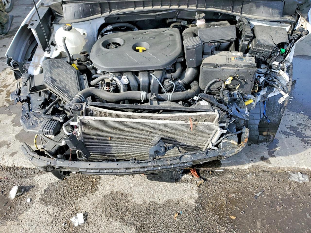2018 HYUNDAI TUCSON SE photo 12