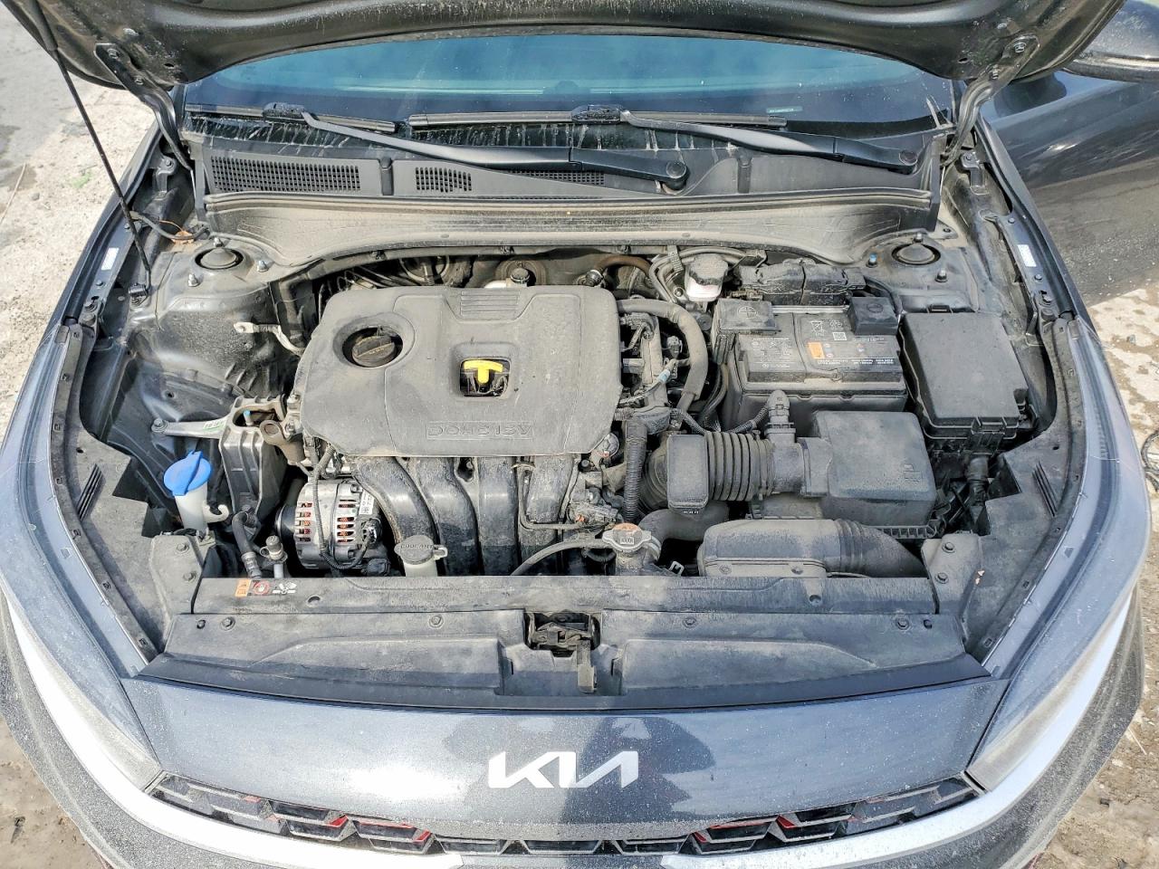 2024 KIA FORTE GT LINE photo 11