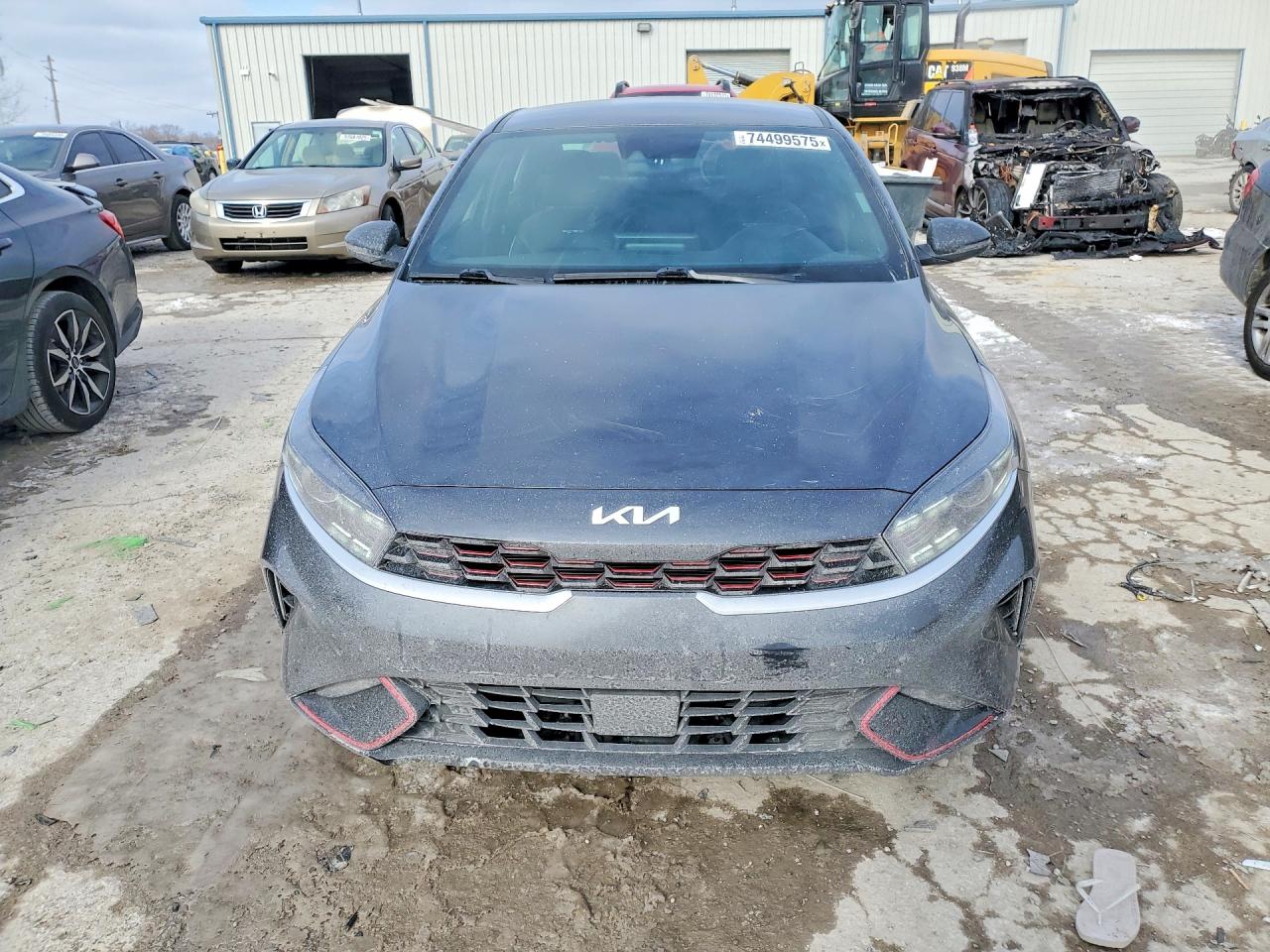 2024 KIA FORTE GT LINE photo 5